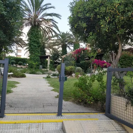 Com Terraco E Vistas * Портиман